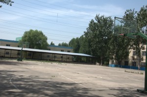 баскетбольная площадка